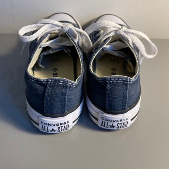 Converse Chuck Taylor All Star Lo Sneaker - Little Kid - Navy Sise 13 - Picture 3 of 5